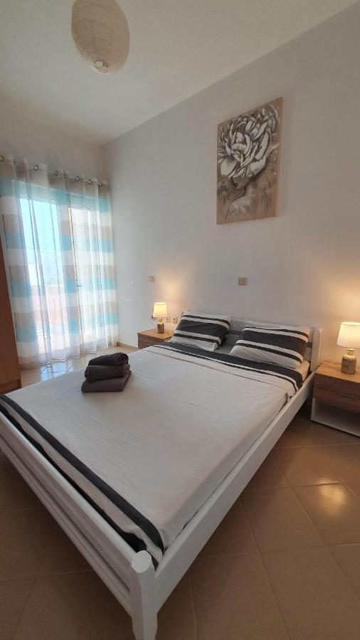 Blue Bay Apartment Chania  Bagian luar foto